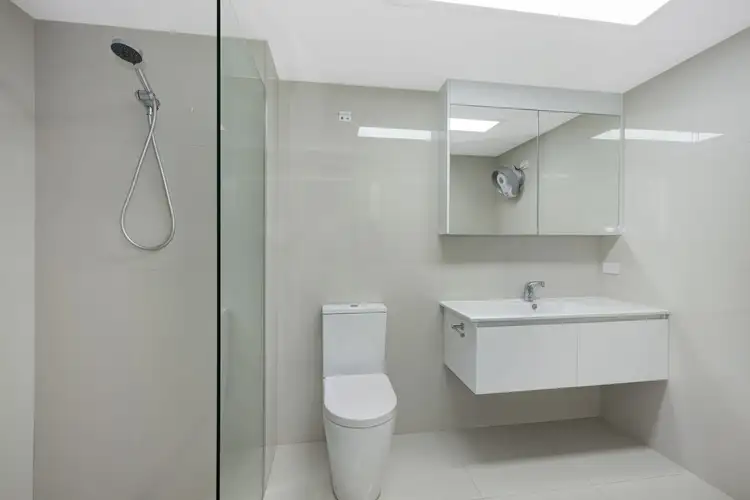 Fifth view of Homely unit listing, 18/30-32 Fitzgerald Esplanade, Innisfail QLD 4860