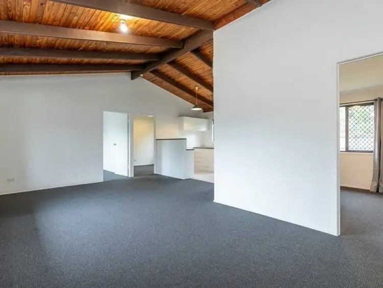 1 Dunbar Street, Browns Plains QLD 4118