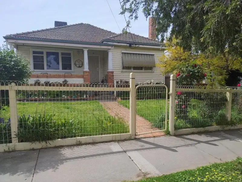 Main view of Homely house listing, 10 Gundry Street, Long Gully VIC 3550