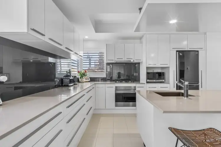 Fifth view of Homely unit listing, 9/19 Mermaid Avenue, Mermaid Beach QLD 4218