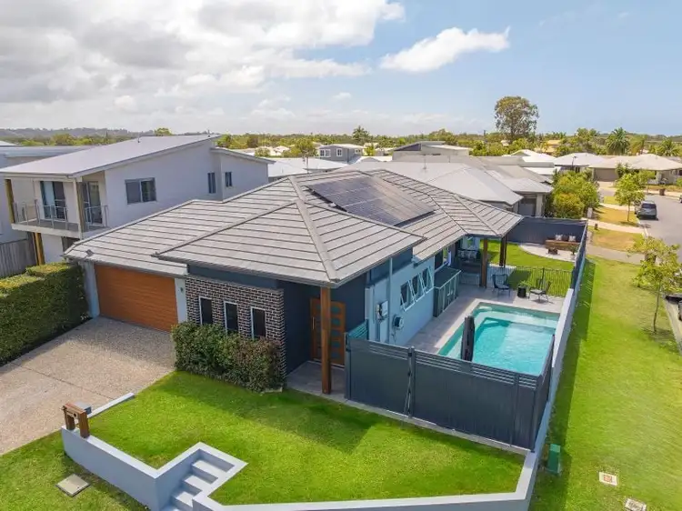11 Calder Crescent, Mountain Creek QLD 4557