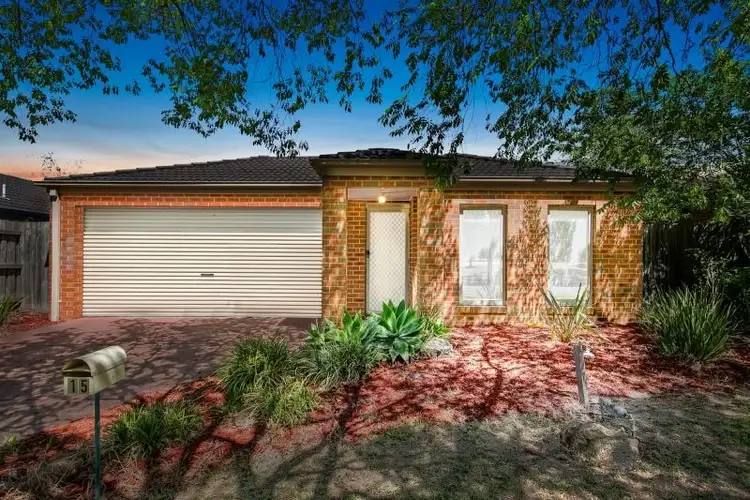 15 Reiffel Avenue, Sunbury VIC 3429