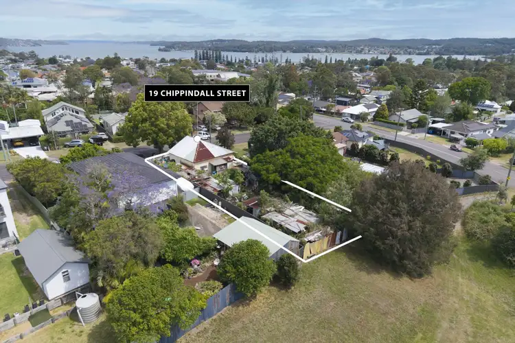 19 Chippindall Street