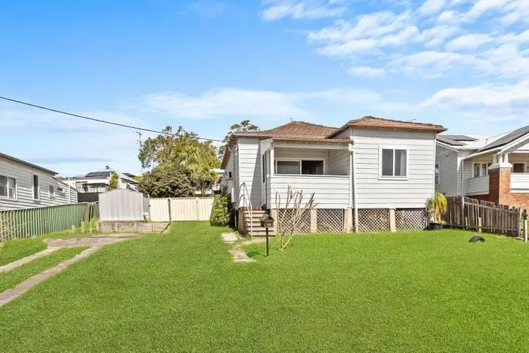 16 Awaba street, Teralba NSW 2284