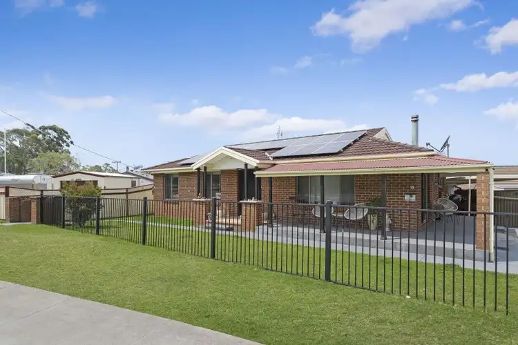 52 Orana Road, Gwandalan NSW 2259