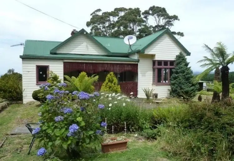 17 Sweetmans Road, Yolla TAS 7325