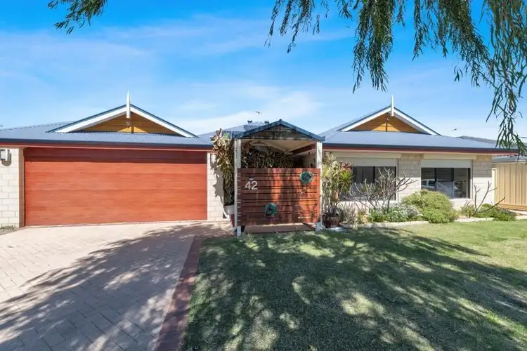 42 Chinchilla Parkway, Port Kennedy WA 6172
