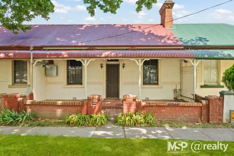 136 Howick Street