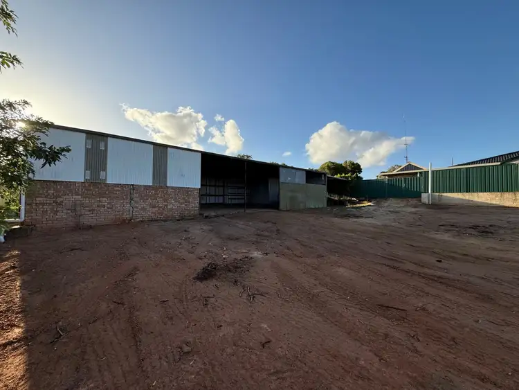 4 Chattamarra Place, Gingin WA 6503