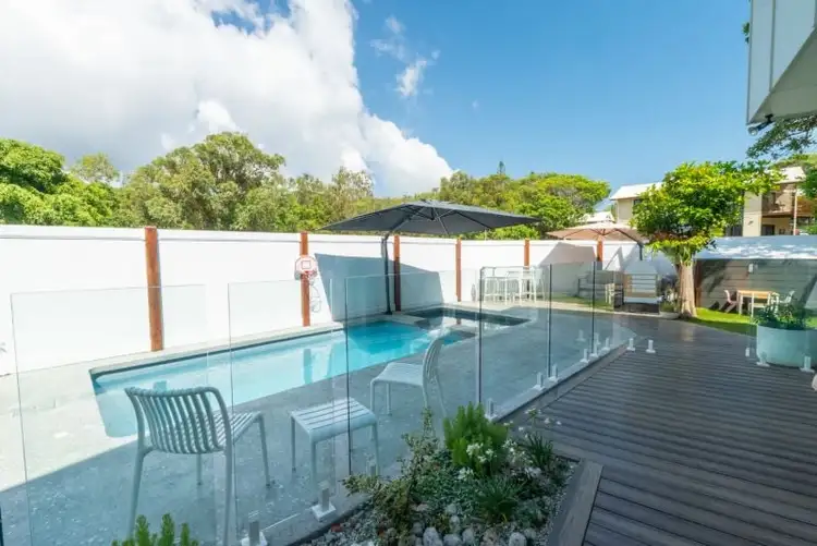 Fourth view of Homely house listing, 52 Samarinda Way, Point Lookout QLD 4183