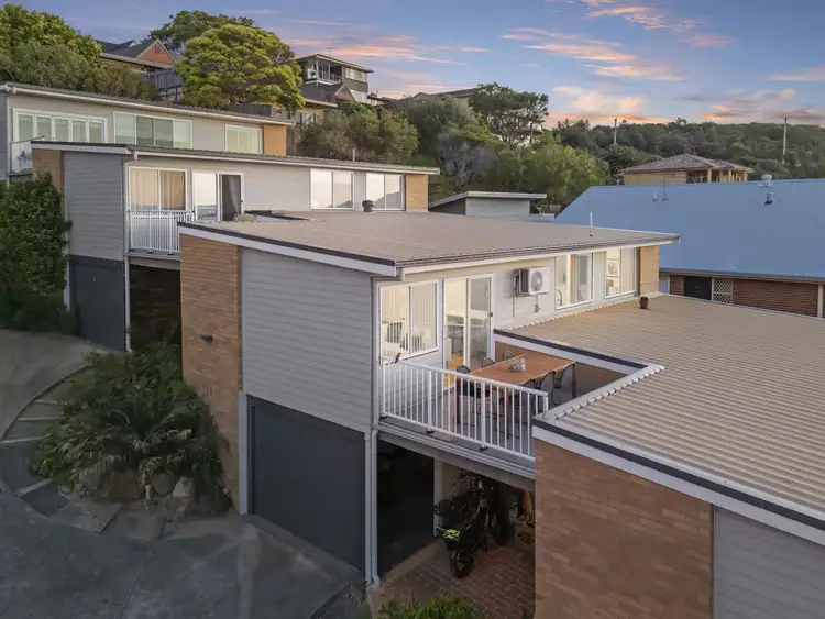 2/67 Nesca Parade, Newcastle NSW 2300