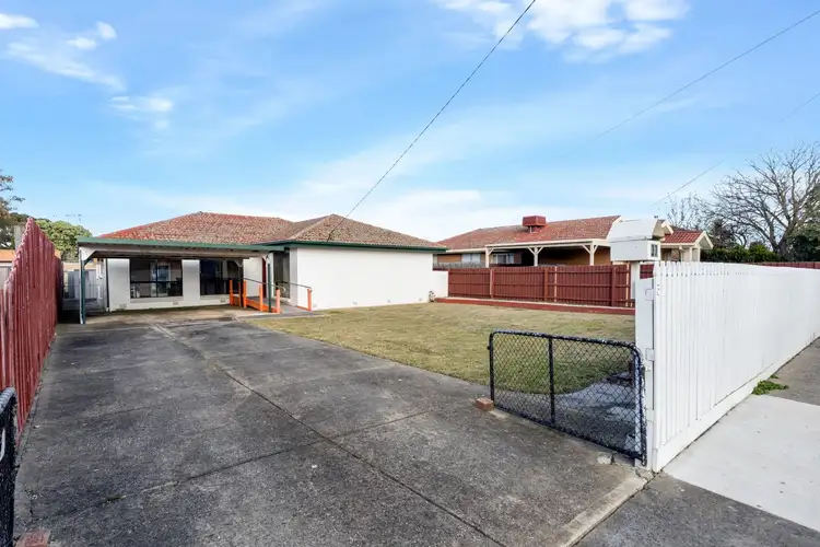 37 Alma St, Craigieburn VIC 3064