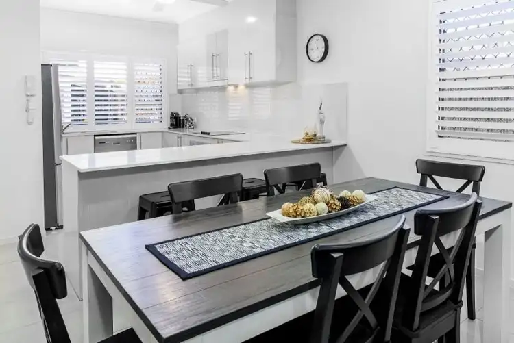 Sixth view of Homely unit listing, 5/4 Kal Ma Kuta Drive, Sandstone Point QLD 4511