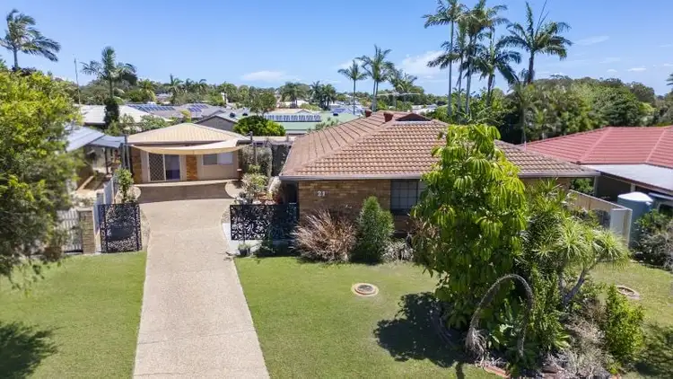 Second view of Homely house listing, 21 Lachlan Crescent, Sandstone Point QLD 4511