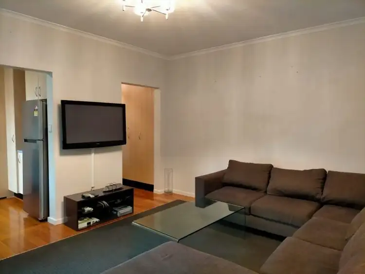 Fourth view of Homely unit listing, 2/15 Wrexham Road, Windsor VIC 3181