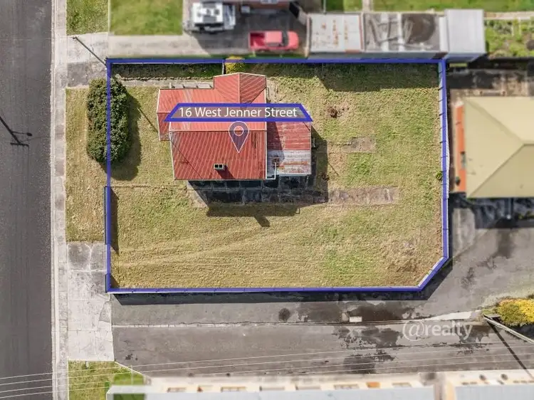 16 West Jenner Street, Wynyard TAS 7325