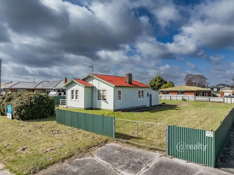 16 West Jenner Street, Wynyard TAS 7325