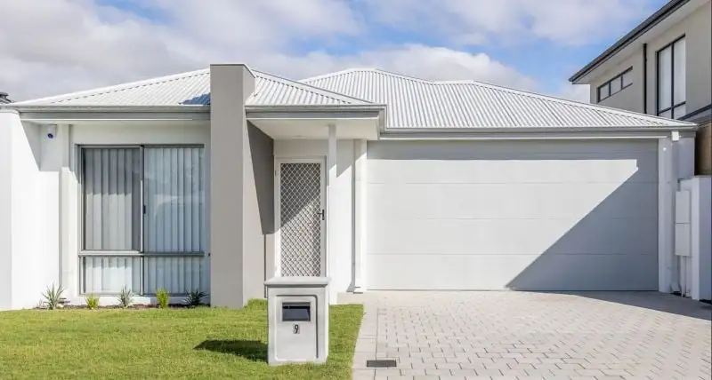 Main view of Homely house listing, 9 Durham Road, Aubin Grove WA 6164