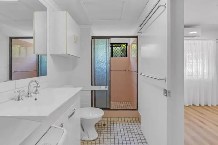 Fifth view of Homely apartment listing, 3/451-455 Severin Street, Manunda QLD 4870