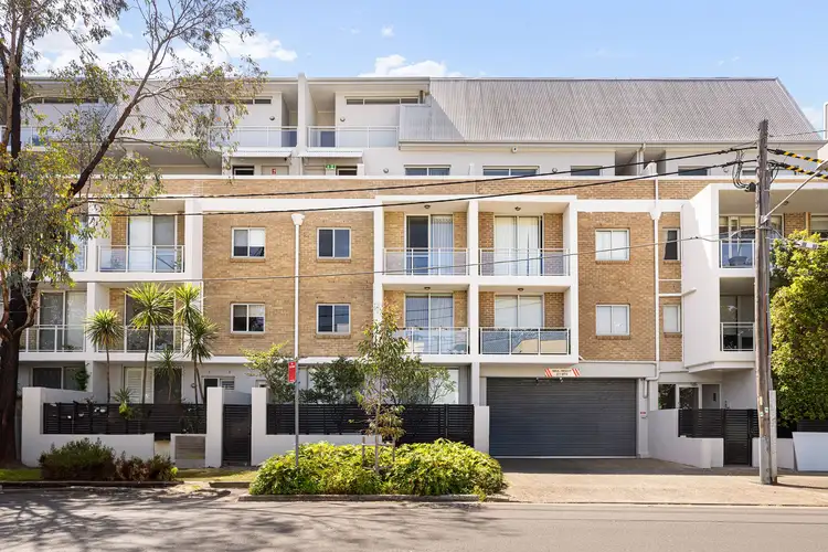 4 Gillespie Ave, Alexandria NSW 2015