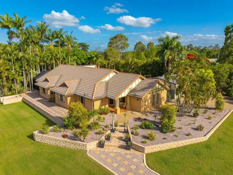 97 Silky Oak Drive