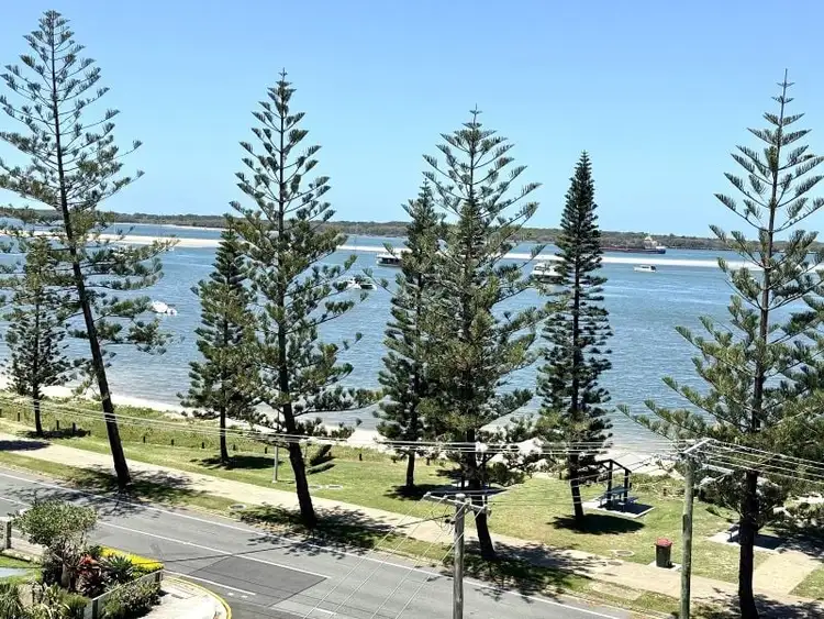 4H/510 Marine Parade, Biggera Waters QLD 4216