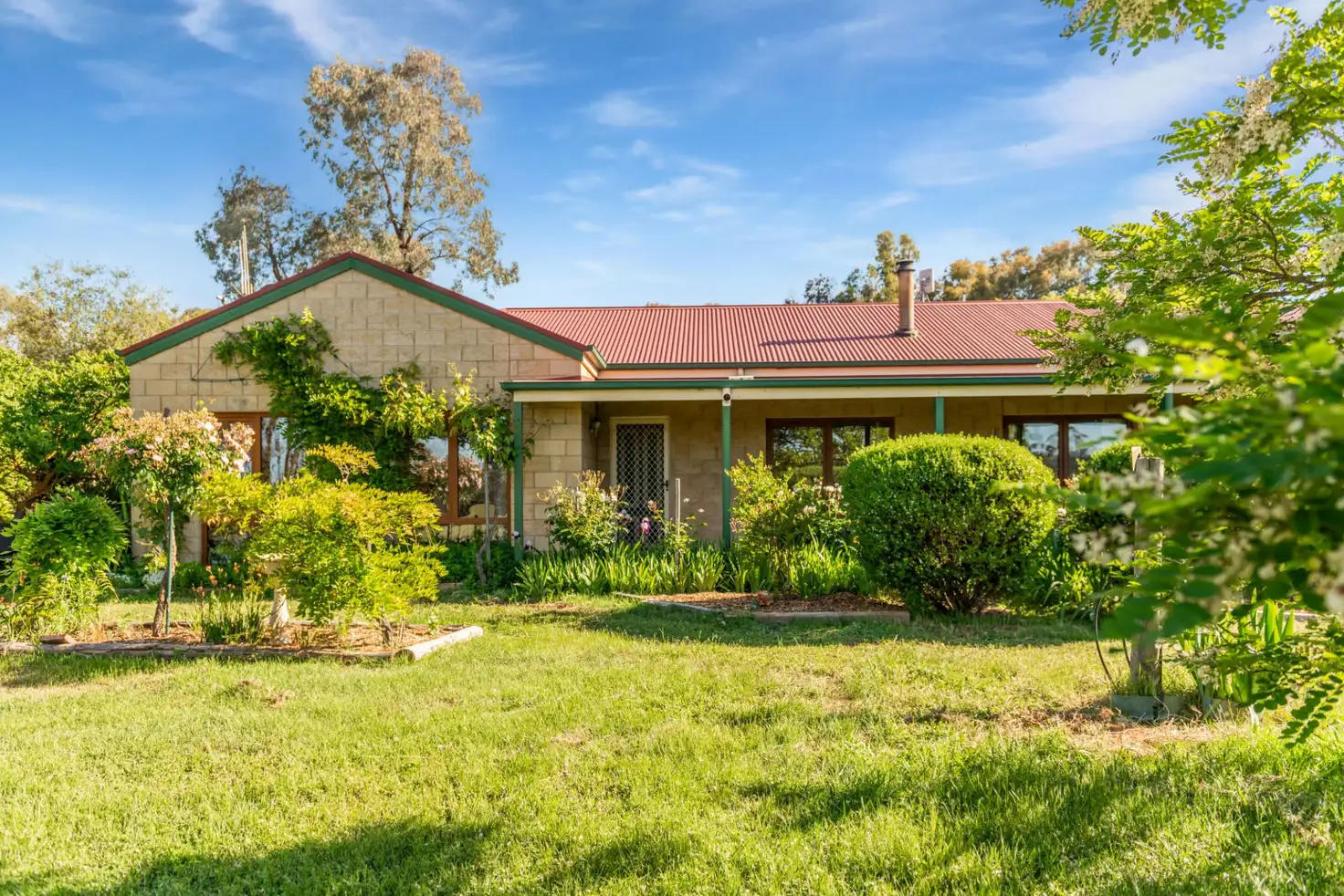 Main view of Homely house listing, 71 Thornhill Lane, Elphinstone VIC 3448