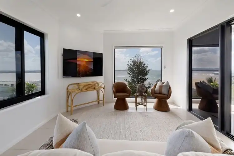 19 Albatross Street, Slade Point QLD 4740