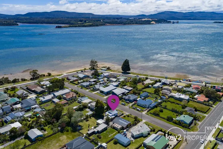 7 Kitchener Avenue, Beauty Point TAS 7270