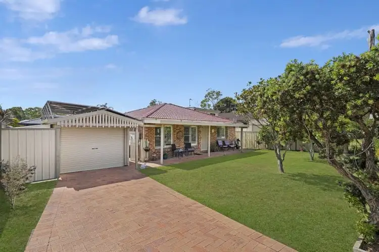74 Phyllis Avenue, Kanwal NSW 2259