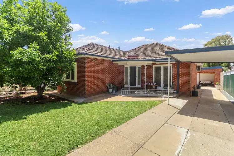 29 Garland Street, Turvey Park NSW 2650