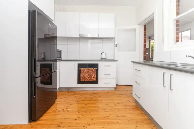 Fifth view of Homely house listing, 29 Garland Street, Turvey Park NSW 2650