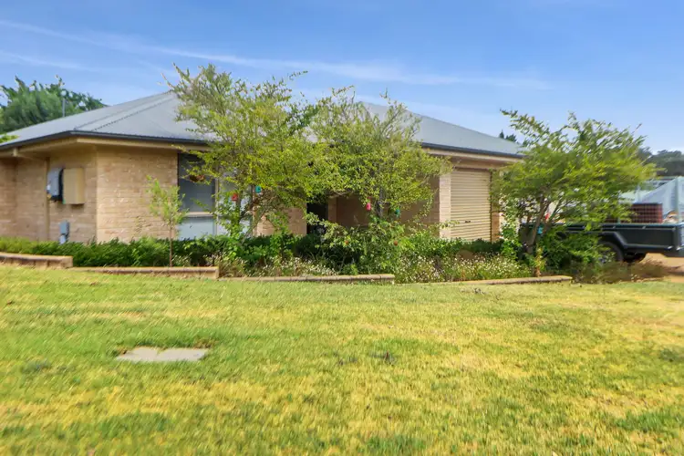 18 Lyndoch Place, Lloyd NSW 2650