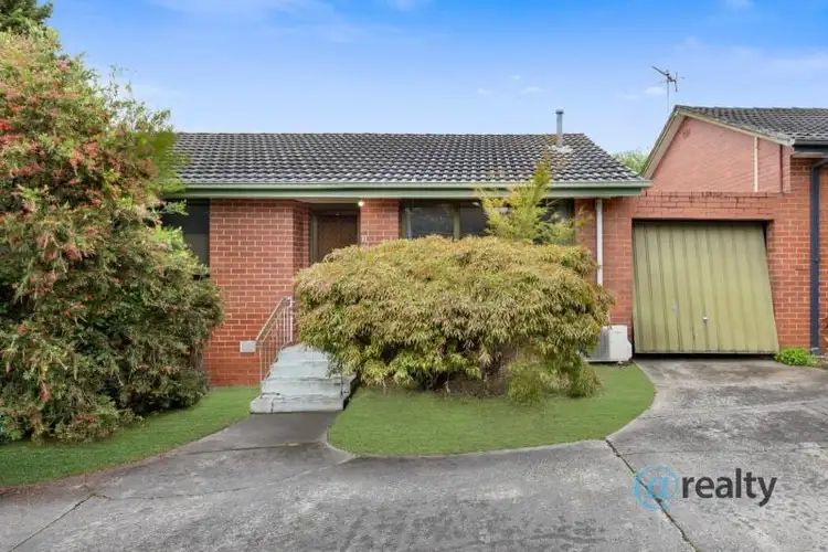30 Mount Dandenong Road