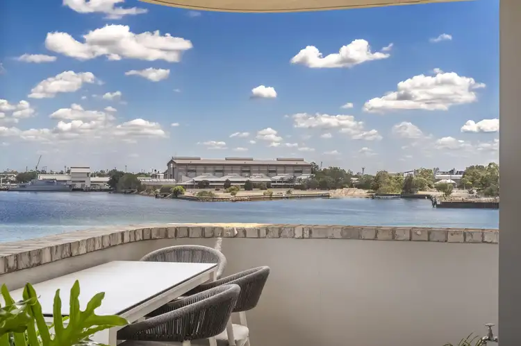 214/35 Honeysuckle Drive