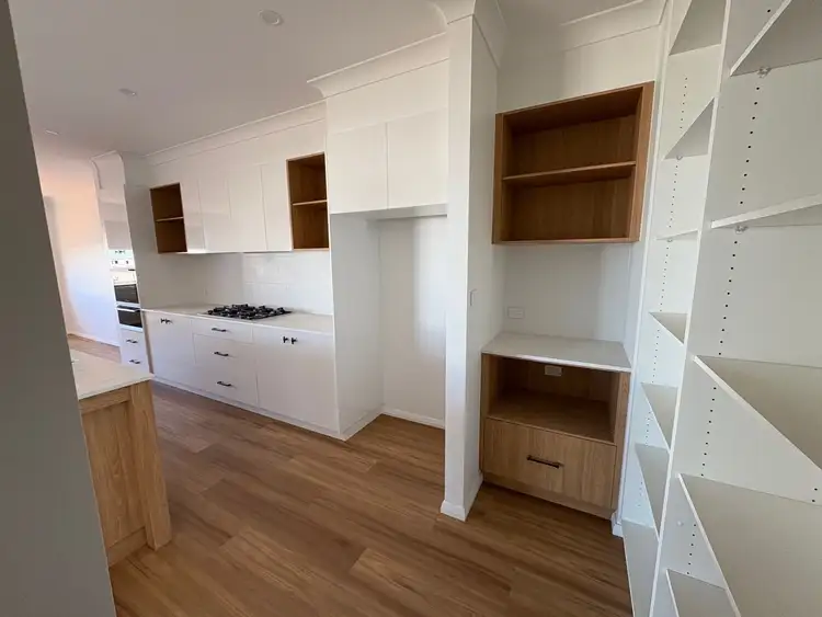 Second view of Homely villa listing, 2/7 Burt Street, Gobbagombalin NSW 2650