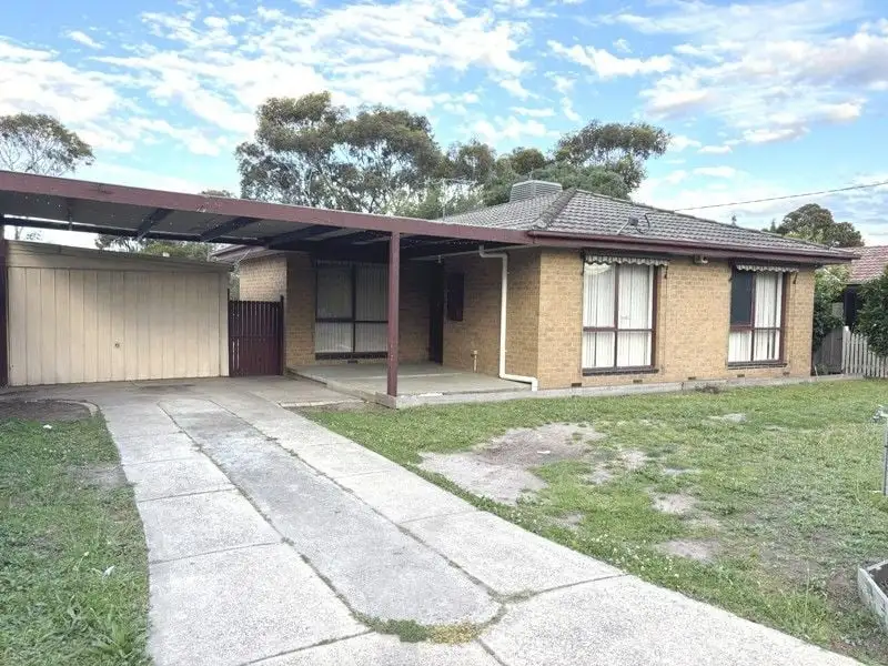 Main view of Homely house listing, 5 Mitford Cr, Craigieburn VIC 3064