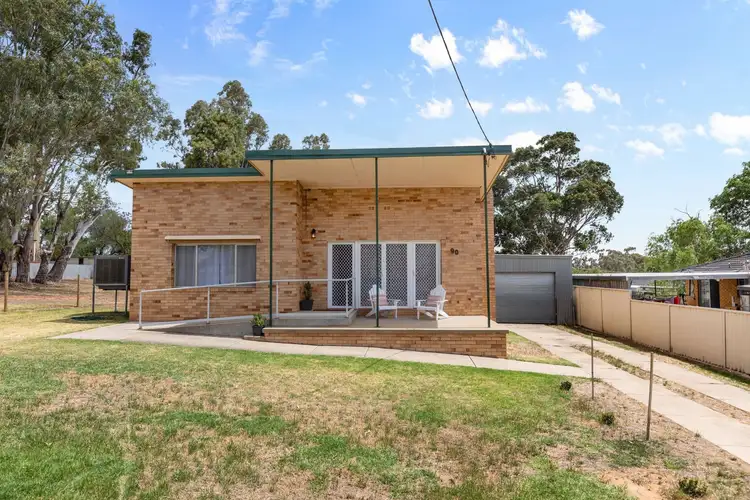 90 Allonby Avenue, Forest Hill NSW 2651