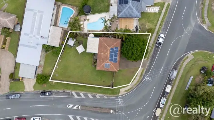 Second view of Homely house listing, 8 Cabrilla Street, Everton Hills QLD 4053