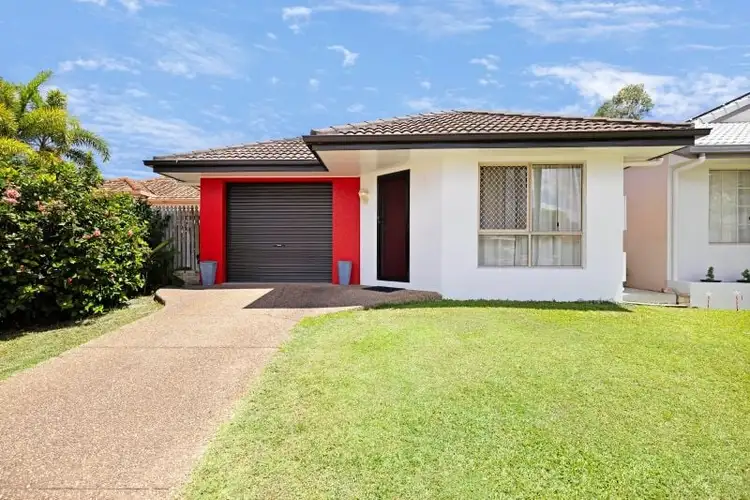 3 Carpentaria Close