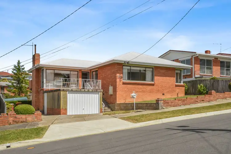 15 Malunga Street, Kings Meadows TAS 7249