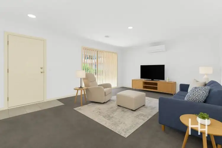 Second view of Homely unit listing, 4/10 Wingham Court, Frankston VIC 3199