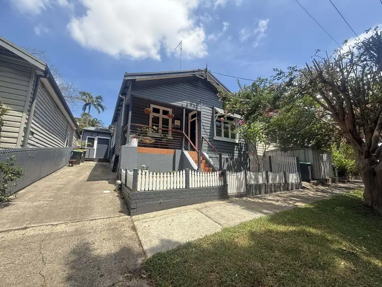 17 Kings Road, Tighes Hill NSW 2297