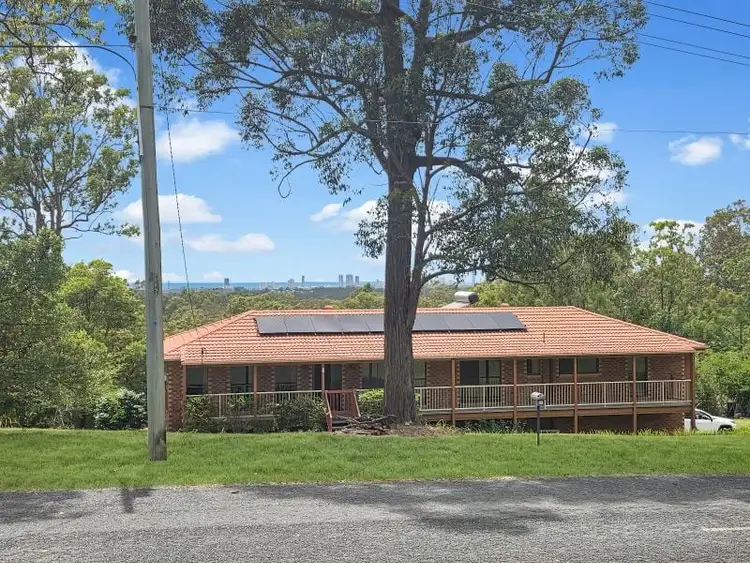 84 Castle Hill Drive, Gaven QLD 4211