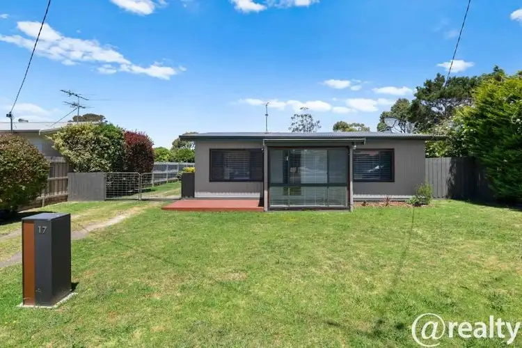 17 Scenorama Road