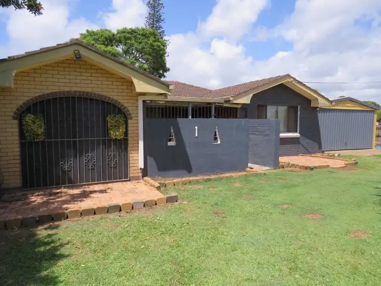 1 Bangalow Street