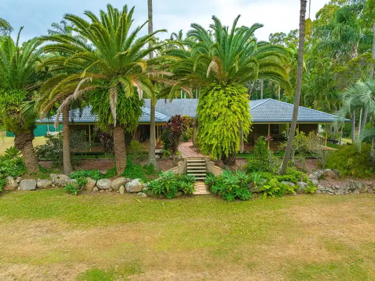 5 Thompson Road