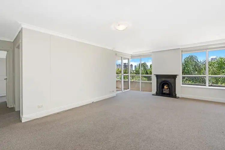 6/39 Elizabeth Bay Road