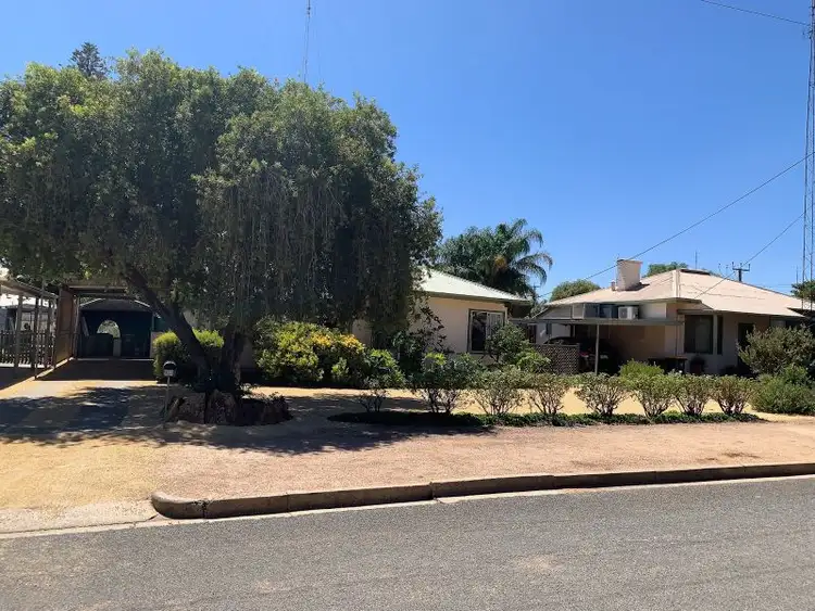 12 Heming Street, Waikerie SA 5330
