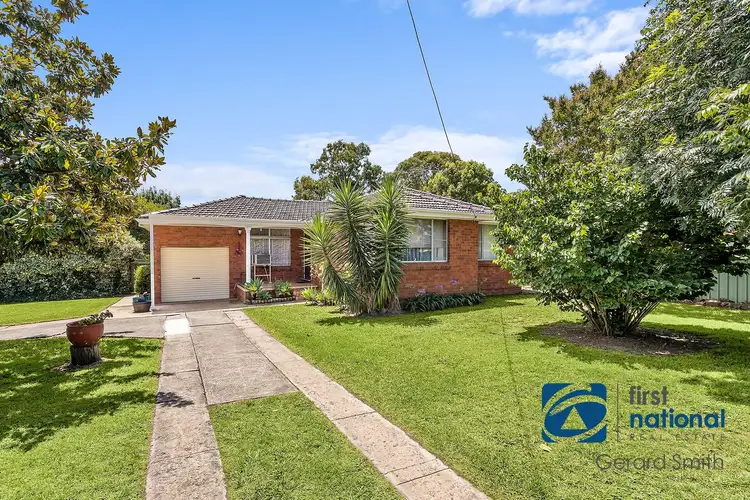 73 Thirlmere Way